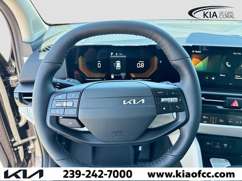 New 2026 Kia Sportage EX FWD image 36