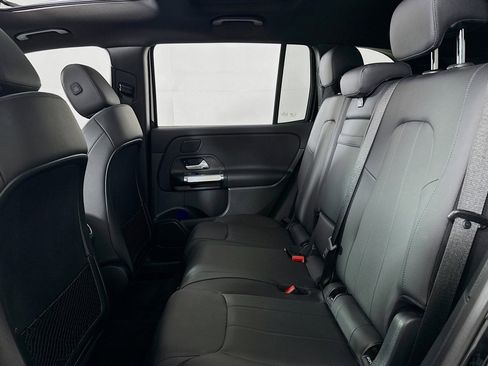 Certified 2024 Mercedes-Benz GLB 250 4MATIC image 8