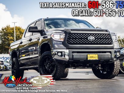 Used 2017 Toyota Tundra SR5 w/ SR5 Upgrade Package