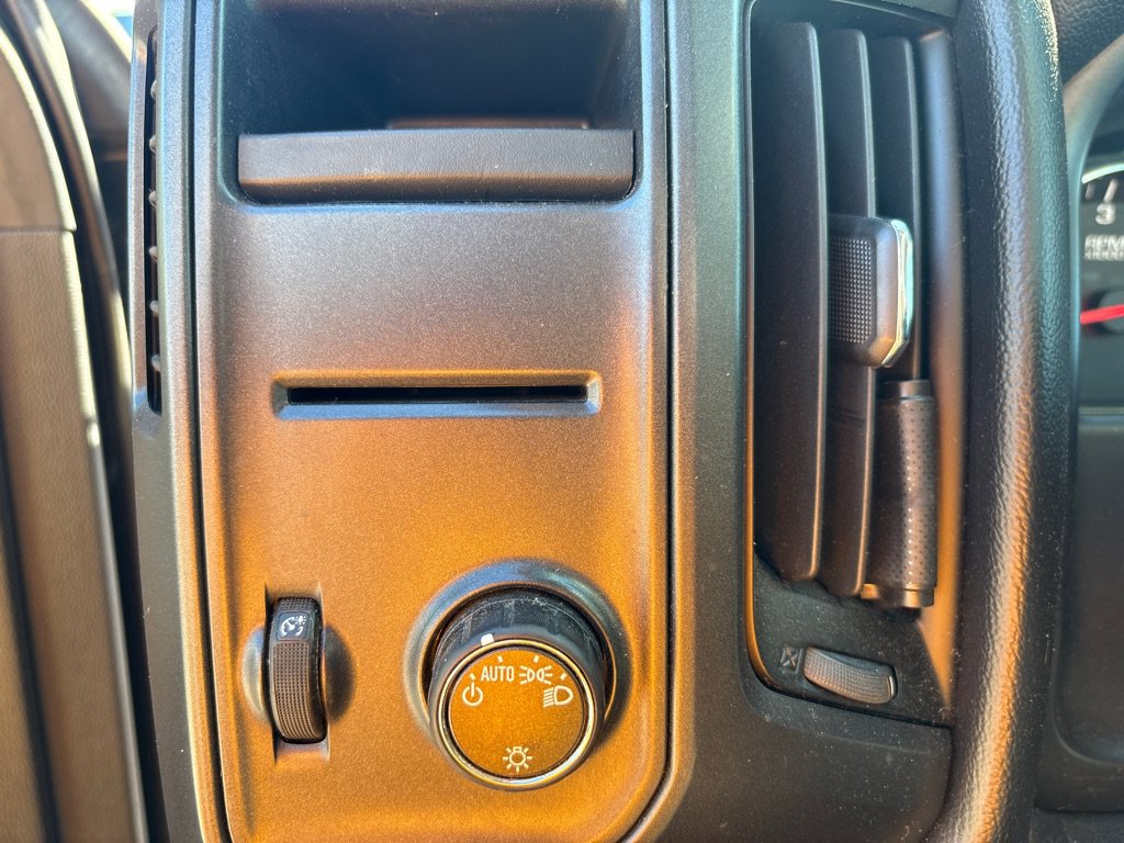 Used 2015 GMC Sierra 1500 2WD Regular Cab image 23