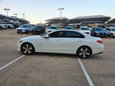 Used 2026 Mercedes-Benz C 300 Sedan image 8