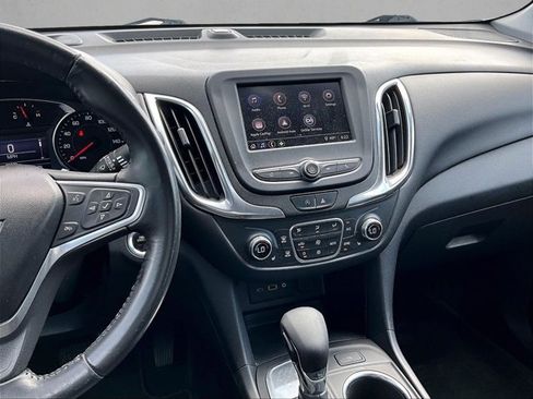 Used 2022 Chevrolet Equinox LT FWD image 8