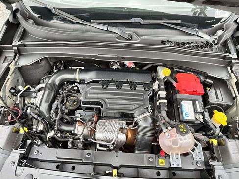 Used 2021 Jeep Renegade Trailhawk image 17