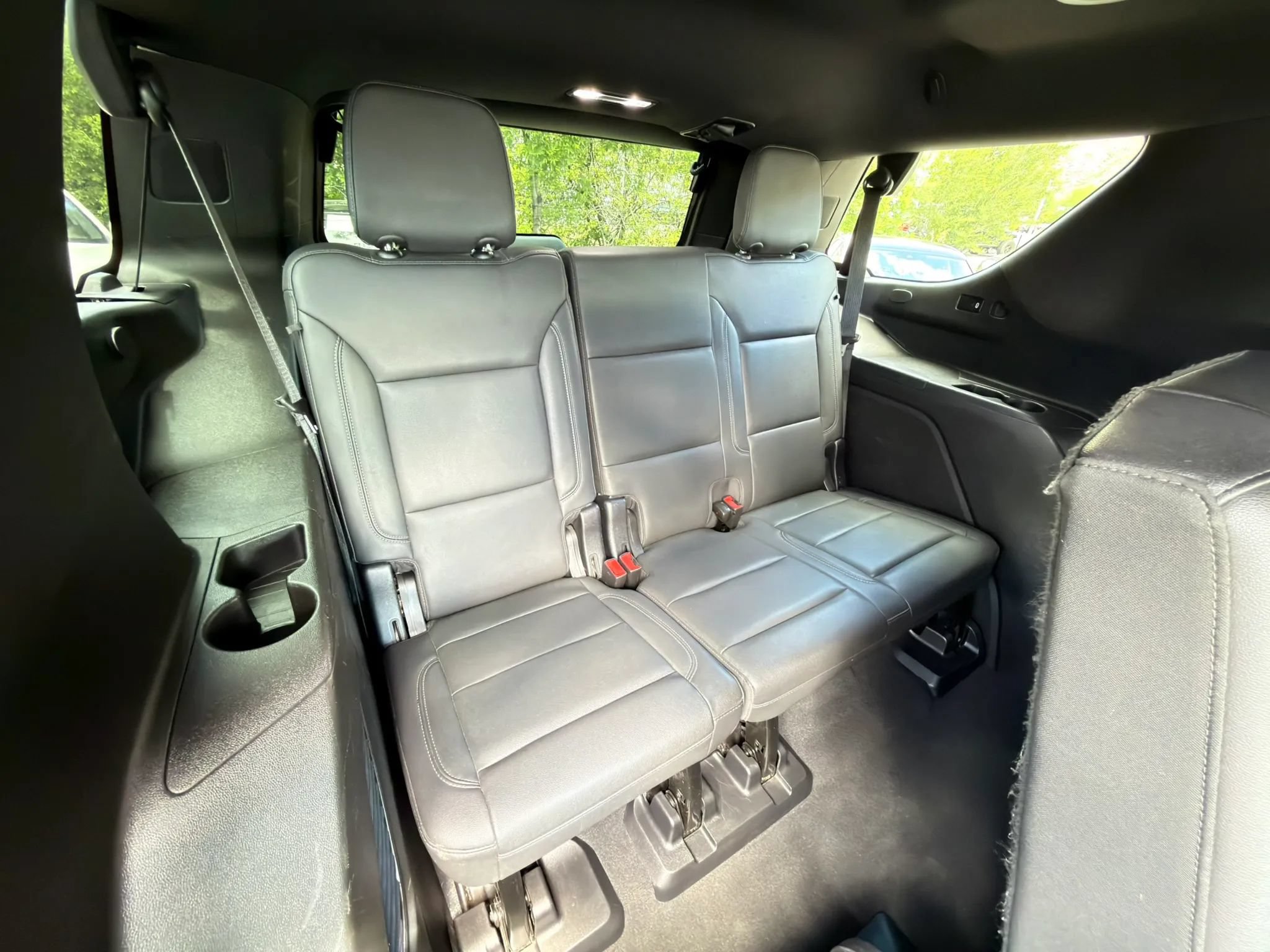 Used 2022 Chevrolet Tahoe Z71 AWD/4WD image 15