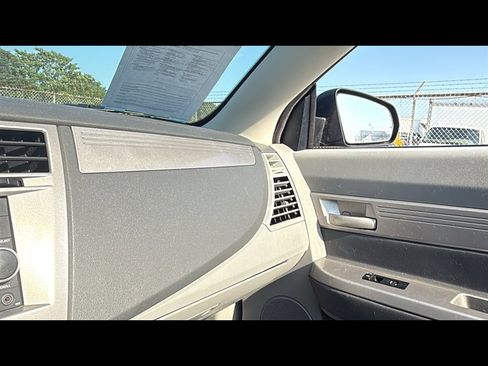 Used 2008 Chrysler Sebring LX image 17