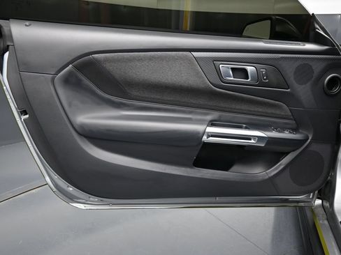 Used 2024 Ford Mustang GT RWD image 10