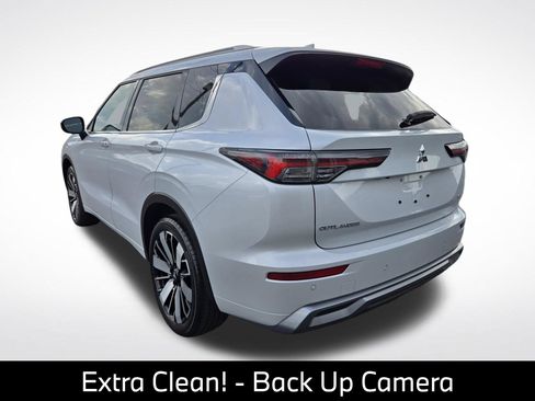 Used 2025 Mitsubishi Outlander SEL FWD image 5