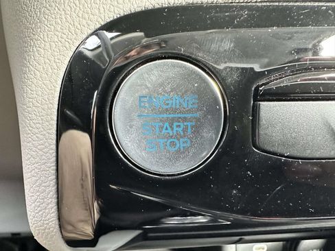 Used 2024 Ford Escape Active w/ Tech Pack #1 FWD image 23