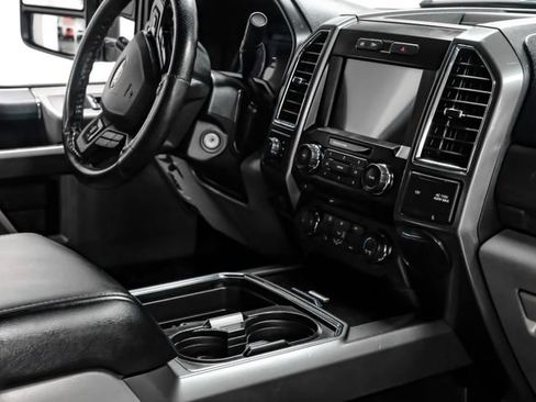 Used 2017 Ford F250 XLT w/ XLT Value Package AWD/4WD image 27