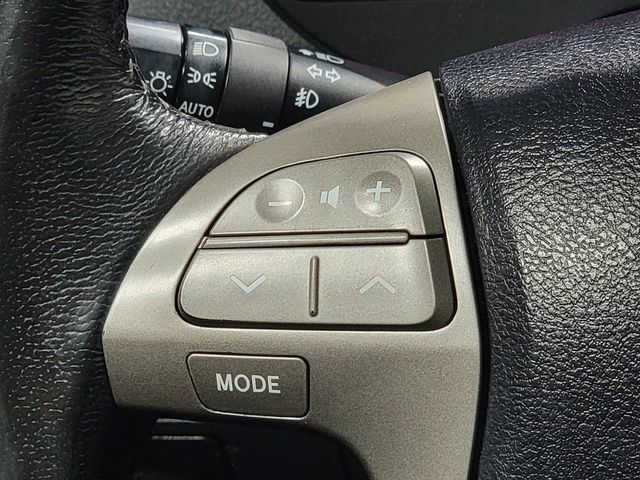 Used 2010 Toyota Highlander SE AWD/4WD image 27