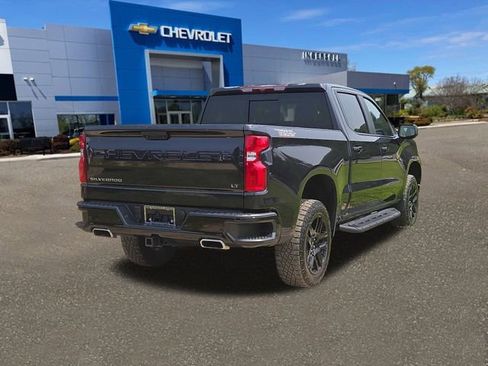 Used 2022 Chevrolet Silverado 1500 LT Trail Boss w/ LT Trail Boss Premium Package image 7