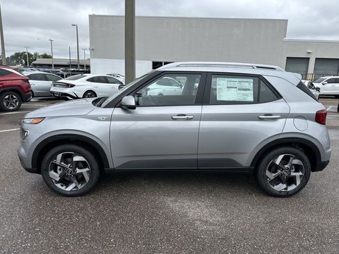 New 2026 Hyundai Venue SEL image 3