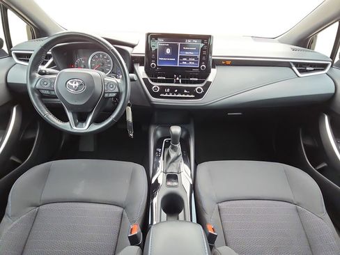Used 2022 Toyota Corolla SE FWD image 9
