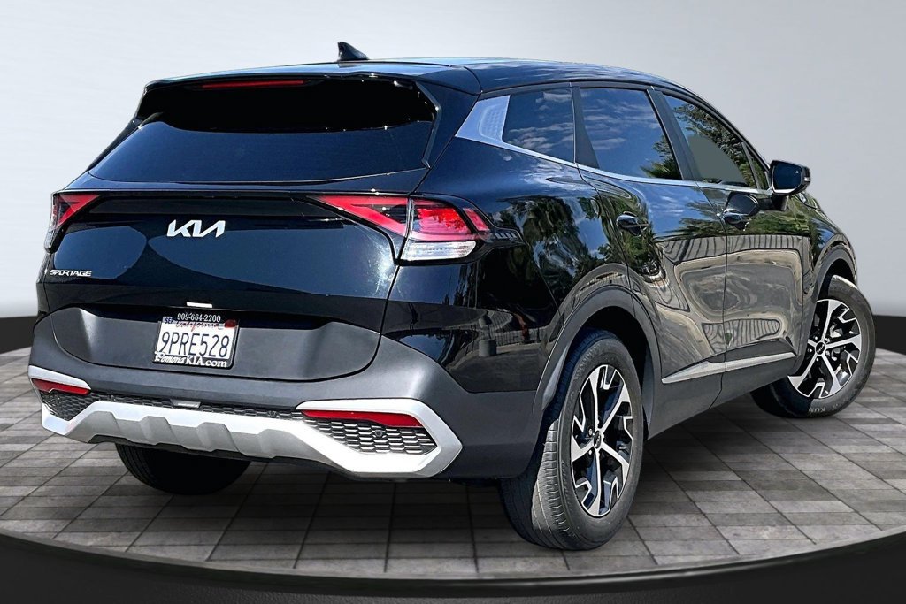 Used 2025 Kia Sportage EX FWD image 22