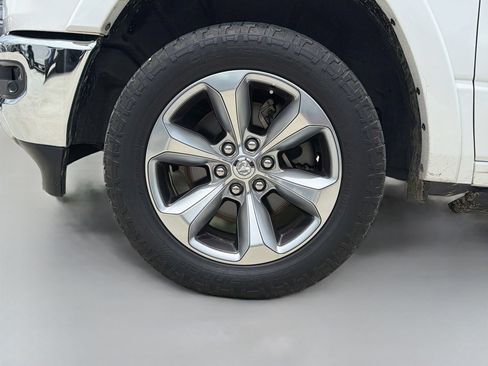 Used 2019 RAM 1500 Limited AWD/4WD image 33