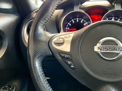 Used 2013 Nissan Juke SV FWD image 23