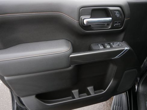 Used 2021 GMC Sierra 1500 AT4 image 24