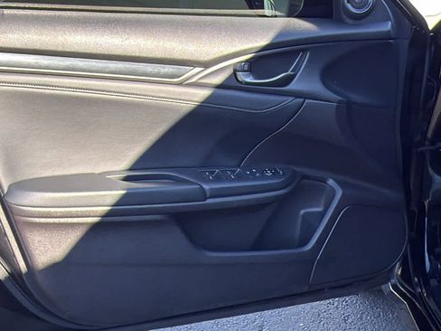 Used 2020 Honda Civic EX-L image 23