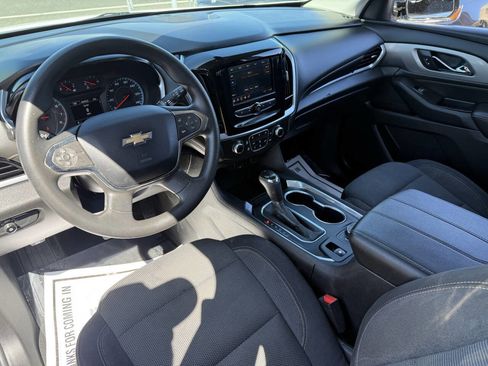 Used 2020 Chevrolet Traverse LS w/ LPO, Blackout Package FWD image 19