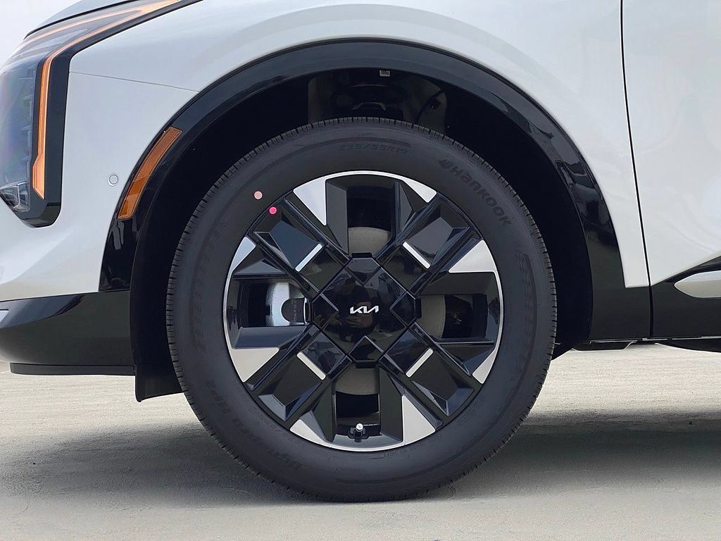 New 2026 Kia Sportage SX Prestige AWD/4WD image 11
