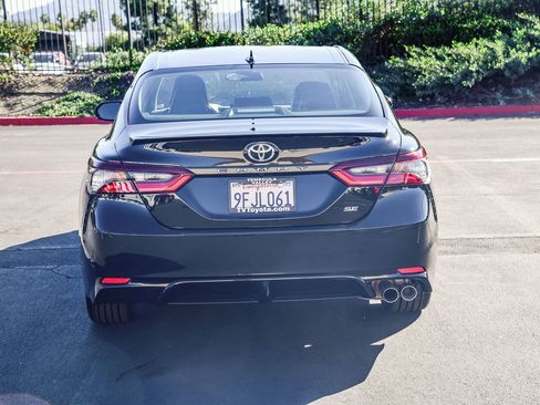 Certified 2023 Toyota Camry SE image 6