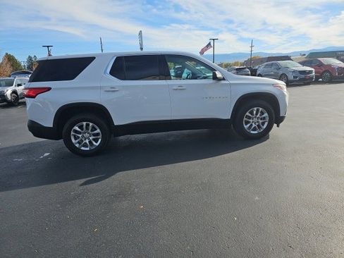 Used 2021 Chevrolet Traverse LS image 68