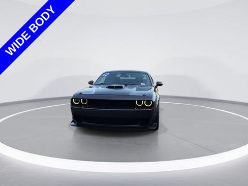 Used 2020 Dodge Challenger R/T Scat Pack RWD image 3