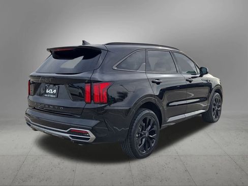 Certified 2022 Kia Sorento SX image 6