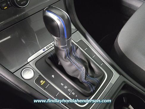 Used 2016 Volkswagen e-Golf SE image 19