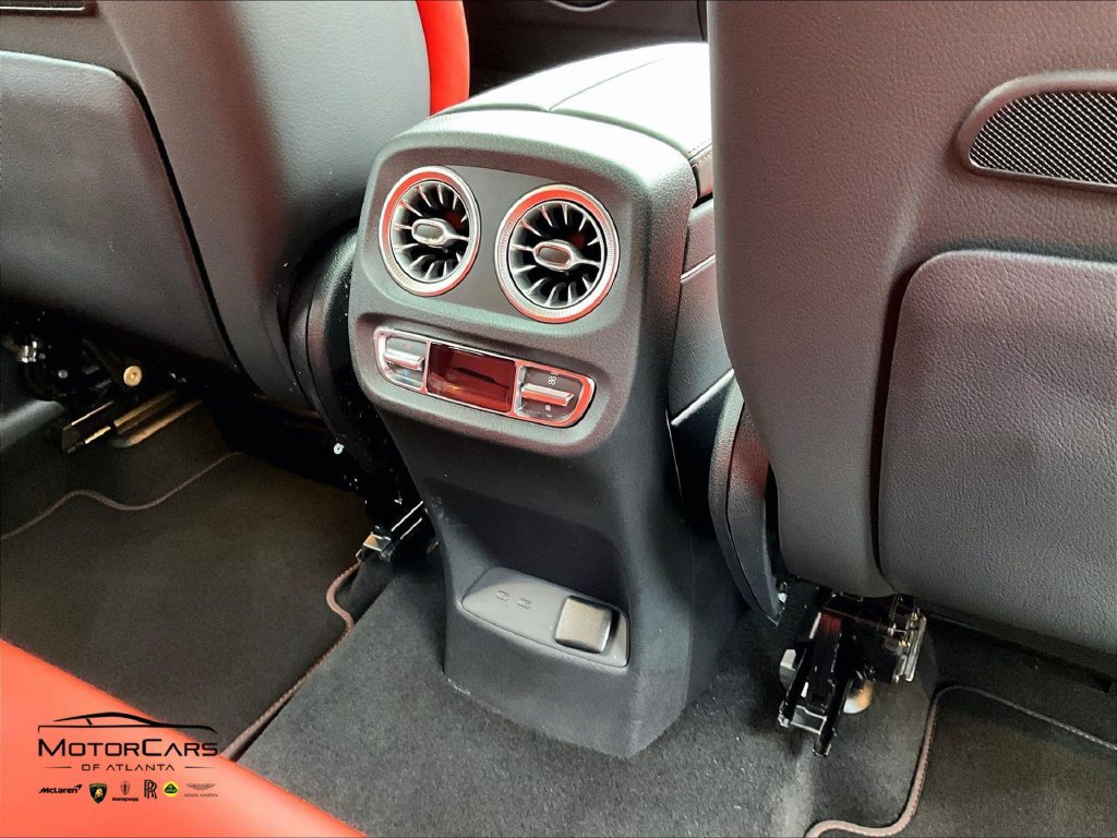 Used 2025 Mercedes-Benz G 63 AMG 4MATIC image 30