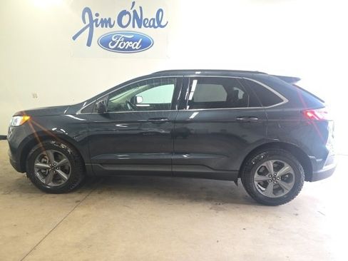 Used 2022 Ford Edge SEL w/ Sport Appearance Package image 27