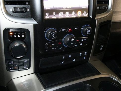 Used 2017 RAM 1500 Big Horn image 21