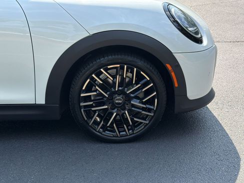 Used 2025 MINI Cooper S FWD image 13