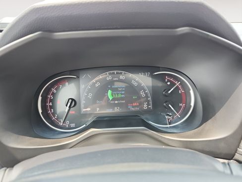 Used 2025 Toyota RAV4 XLE w/ Convenience Package AWD/4WD image 17