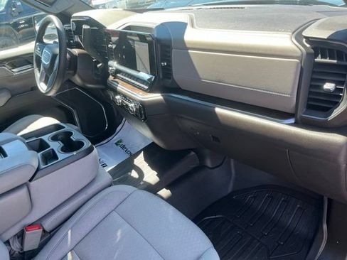 New 2026 GMC Sierra 1500 SLE w/ Preferred Package AWD/4WD image 25