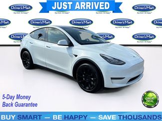 Used 2023 Tesla Model Y Long Range AWD/4WD video 1