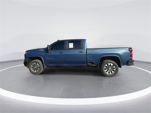 Used 2024 Chevrolet Silverado 2500 Custom w/ Custom Value Package image 7