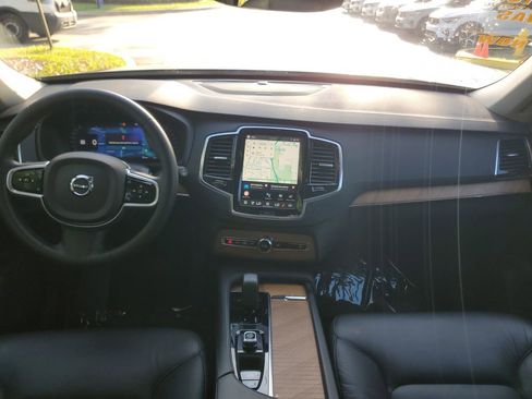 Certified 2023 Volvo XC90 B5 Plus w/ Protection Package Premier AWD/4WD image 13