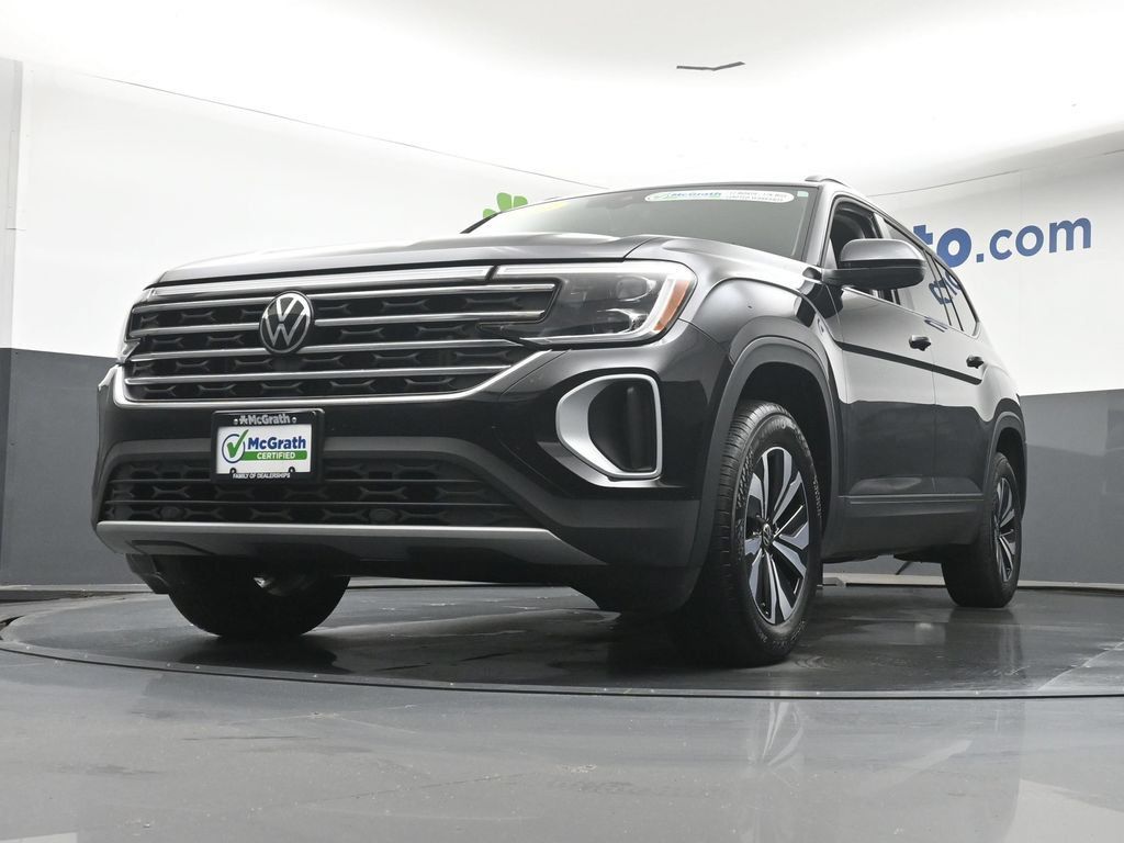 Used 2025 Volkswagen Atlas SE AWD/4WD image 7