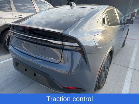 Used 2026 Toyota Prius Plug-In Hybrid image 4