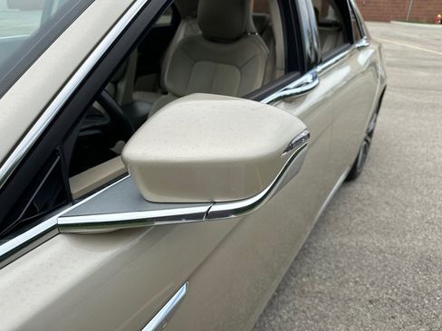Used 2017 Lincoln Continental Reserve w/ Climate Package image 12