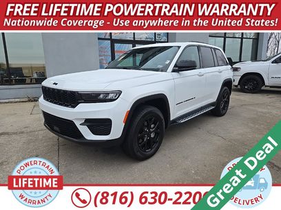 Used 2024 Jeep Grand Cherokee Altitude