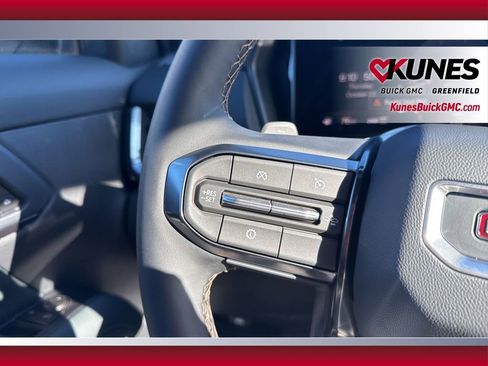 New 2026 GMC Terrain AT4 w/ Convenience Package III image 27