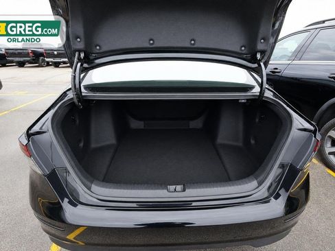 Used 2023 Honda Accord LX image 16