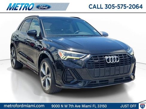 Used 2021 Audi Q3 2.0T Premium Plus w/ Premium Plus Package AWD/4WD image 1