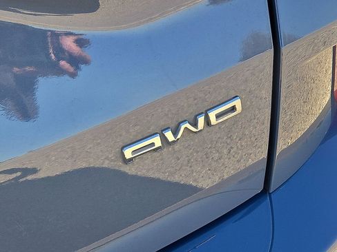 Used 2024 Ford Escape ST-Line image 12