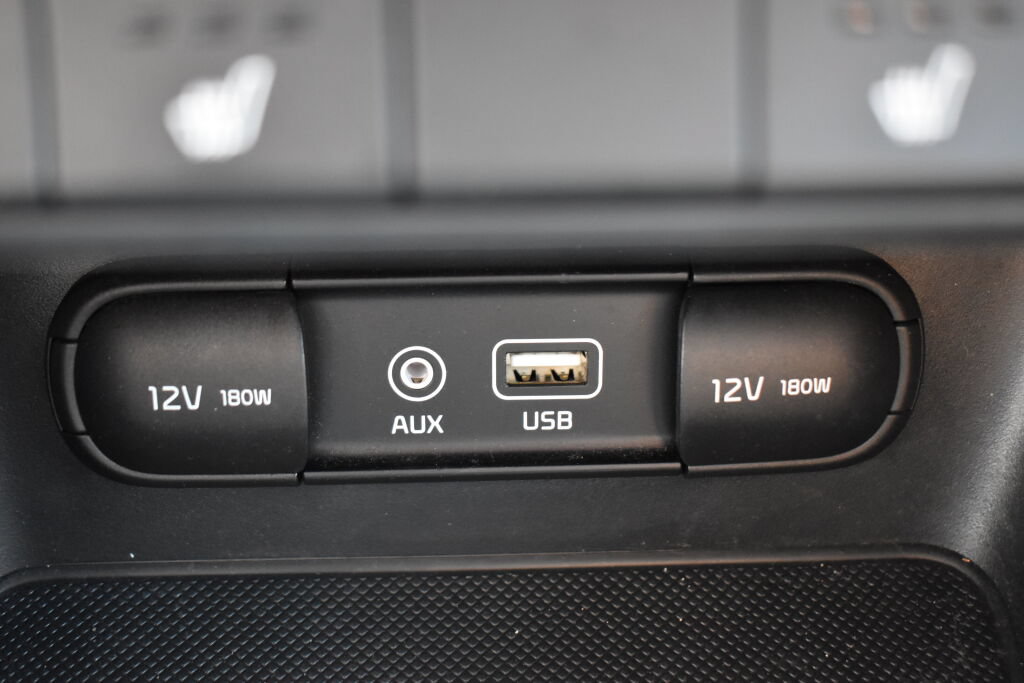Used 2018 Kia Sportage LX w/ LX Technology Package AWD/4WD image 15