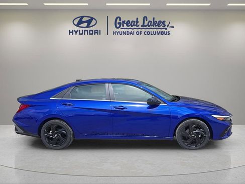 New 2026 Hyundai Elantra SEL Sport Premium FWD image 6