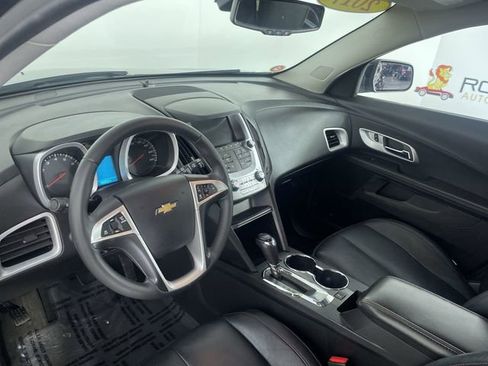 Used 2017 Chevrolet Equinox LT w/ Convenience Package image 19