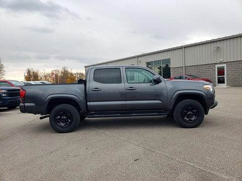 Used 2021 Toyota Tacoma SR image 4